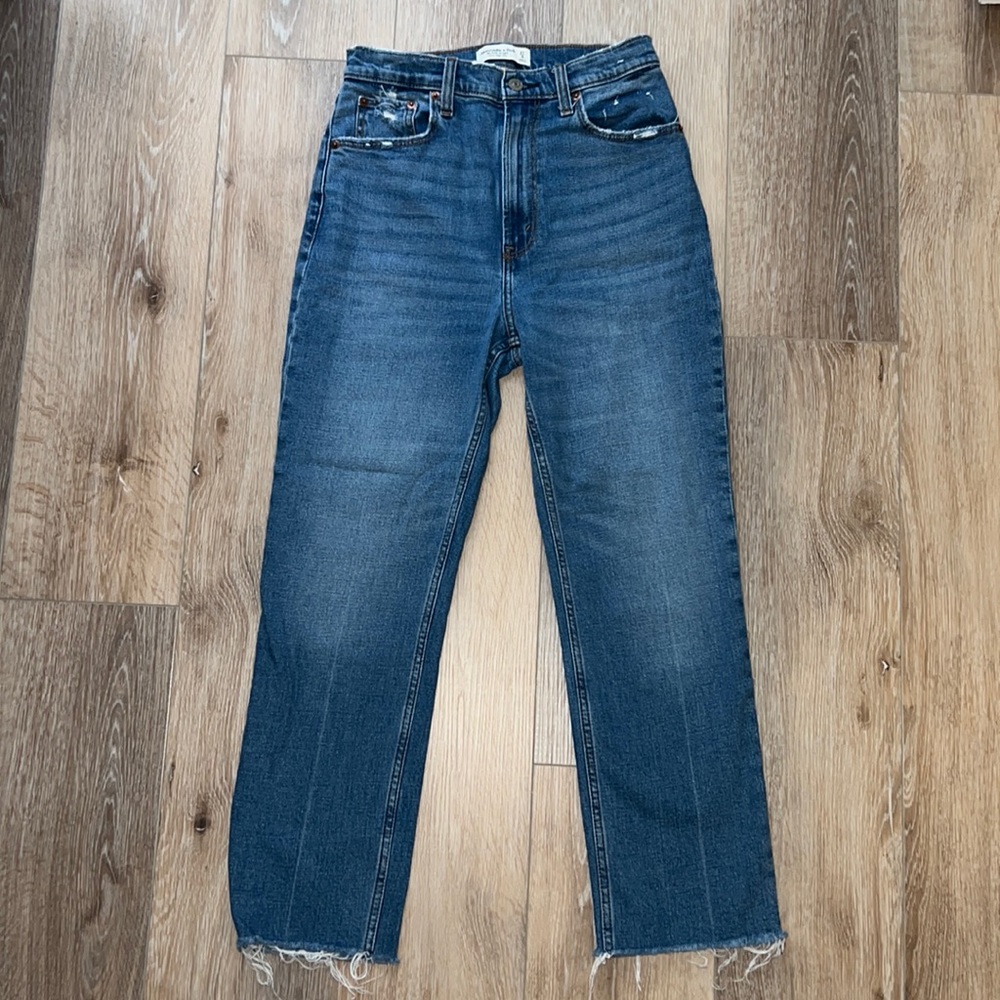 Abercrombie & Fitch Ankle Straight Ultra High Rise Curve Love Jean